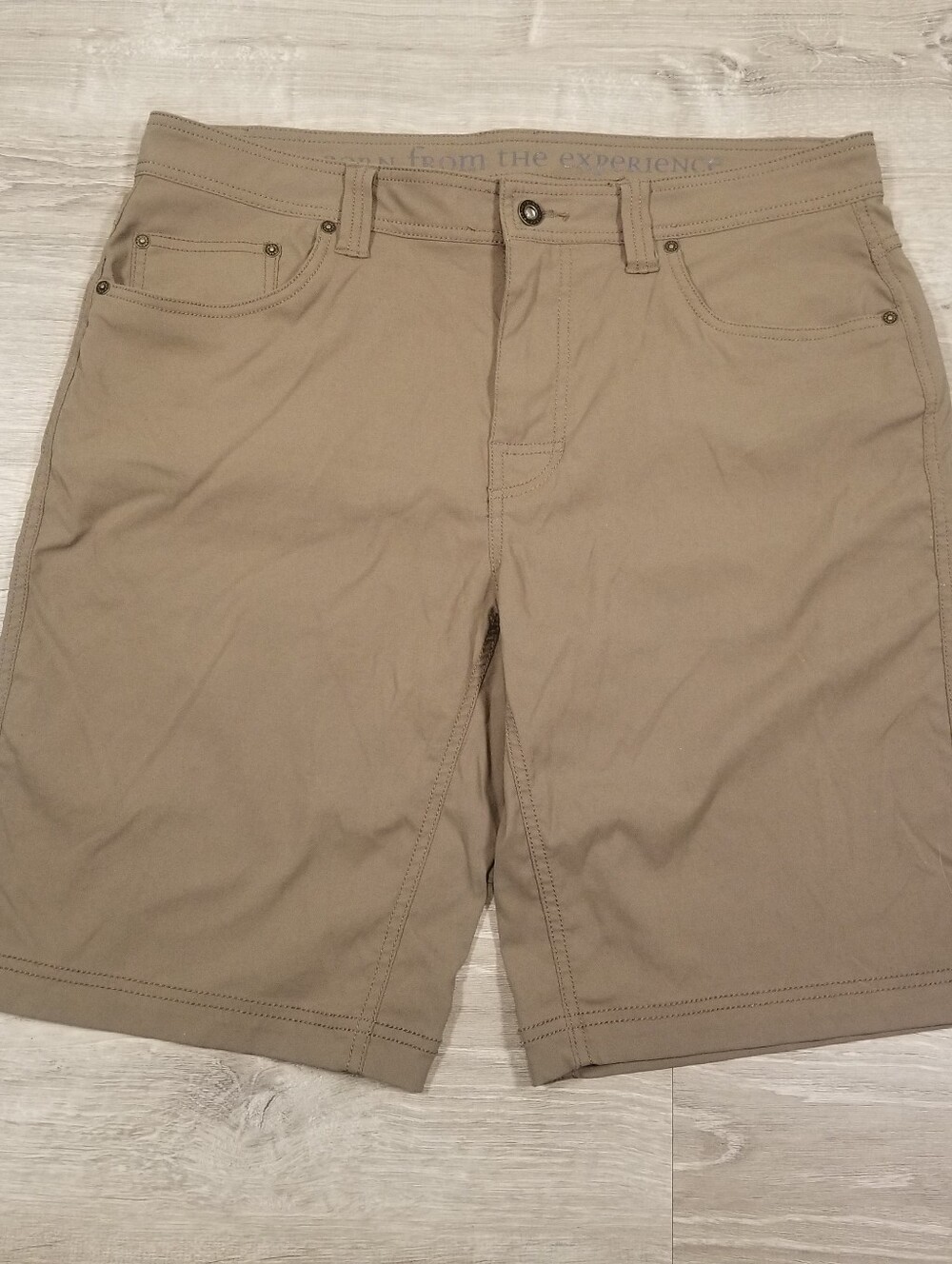 Prana Brion Mens Performance Shorts Size 34x11 Brown Stretch Hiking Outdoor